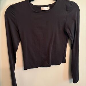 Babaton Black Cropped Fitted Long Sleeve T-Shirt